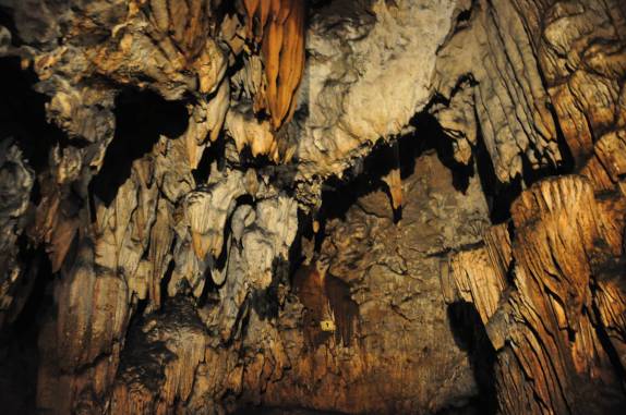 A gigantesca Caverna de Lanquin, na região de Semuc Champey, na Guatemala